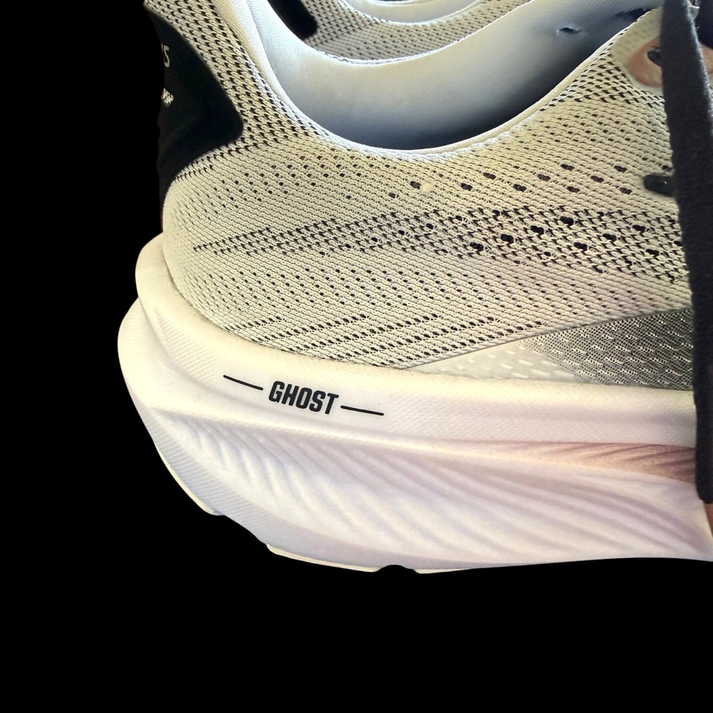 Brooks Ghost 17 Run & Walk Shoes White Black Rose Gold Neutral Womens Size 8 M - Picture 6 of 14